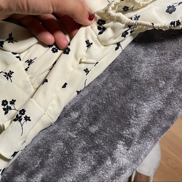 Floral mini dress - Picture 4 of 6